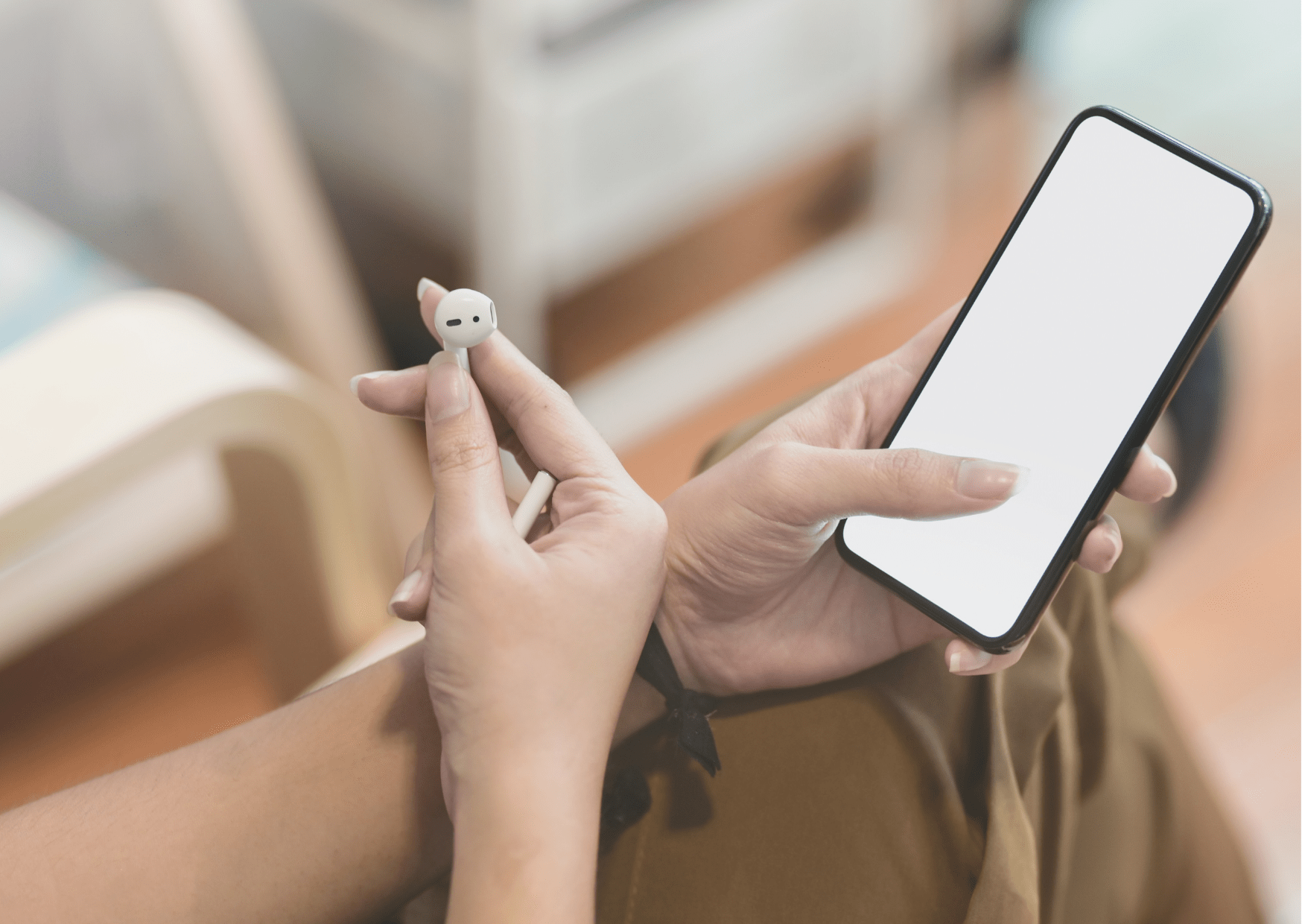 Mobile Phone Etiquette You Must Keep in Mind